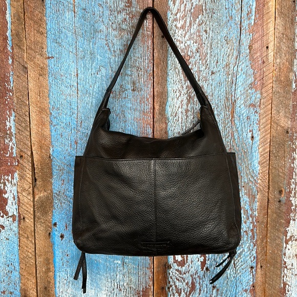 Vince Camuto Handbags - Vince Camuto Cory Hobo Black Shoulder Bag